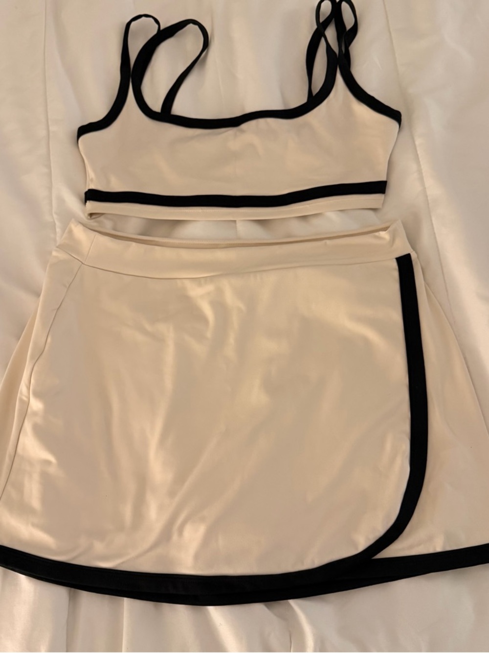 PacSun Cream Tennis Skort with Black Trim | M Top, L Bottom